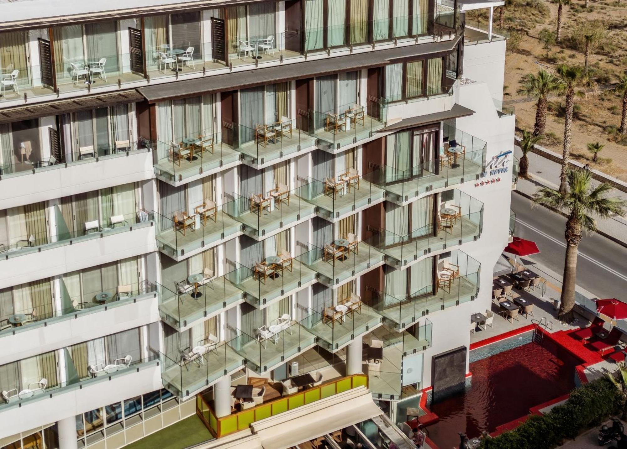 Kriti Beach Hotel レティムノ エクステリア 写真
